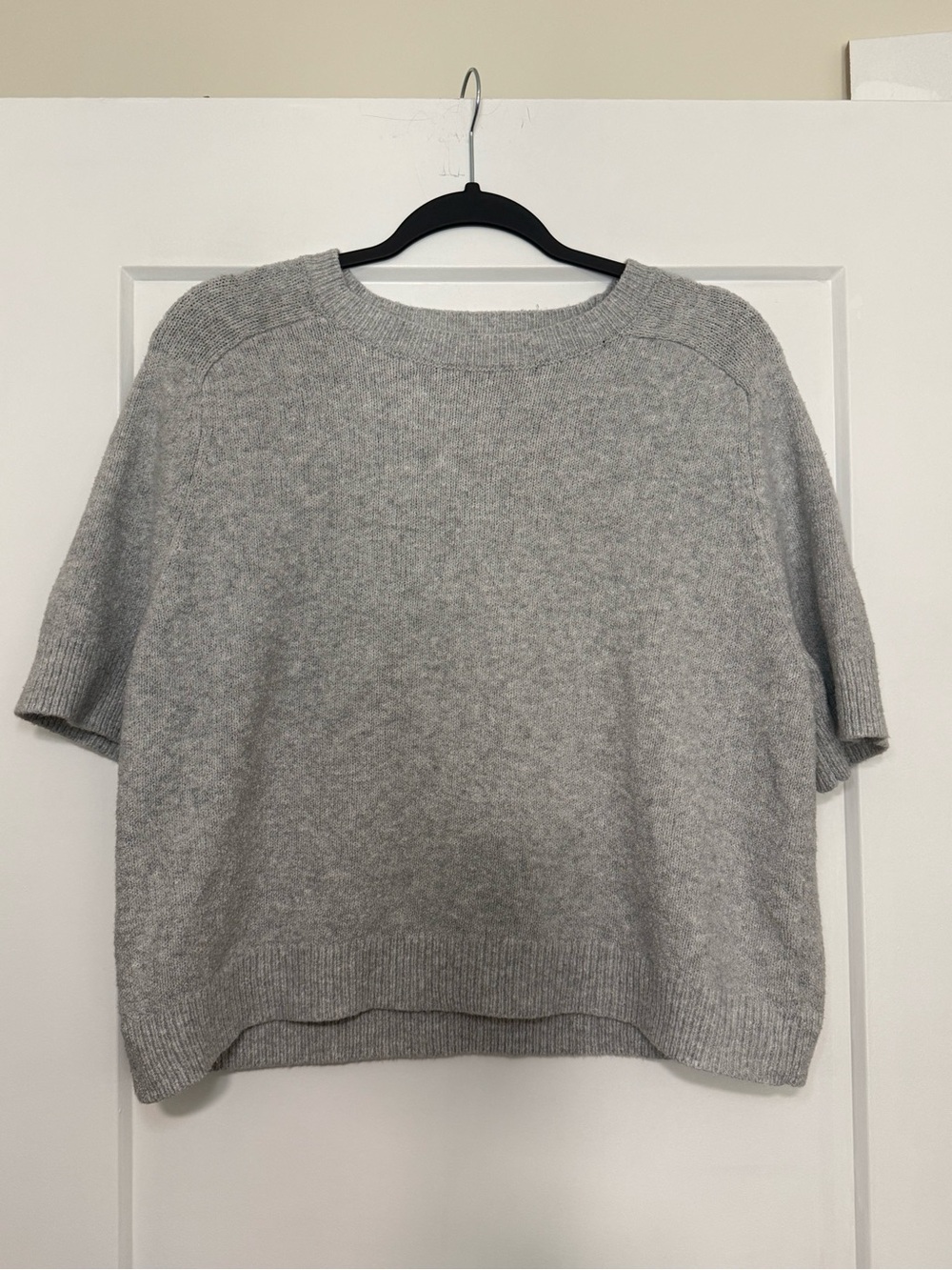 Universal Threads- Women's Short-Sleeve Crewneck Sweater Gray Size Large